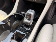 ボルボ XC40 中古車