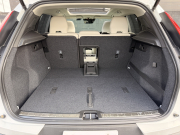 ボルボ XC40 中古車