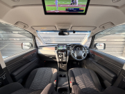 三菱 デリカD:5 中古車