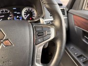 三菱 デリカD:5 中古車