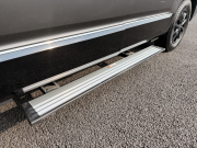 三菱 デリカD:5 中古車