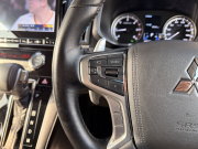 三菱 デリカD:5 中古車