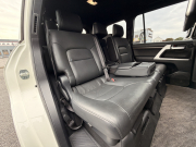 トヨタ ランドクルーザー 中古車