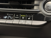 トヨタ クラウン クロスオーバー 中古車