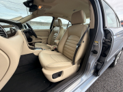 ジャガー Xタイプ 中古車