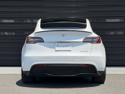 テスラ モデルY 中古車