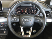 アウディ Q5 中古車