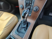 ボルボ V40 中古車