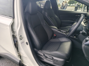 トヨタ C-HR 中古車