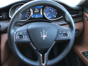 マセラティ クアトロポルテ 中古車