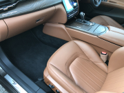 マセラティ クアトロポルテ 中古車