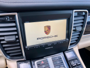 ポルシェ パナメーラ 中古車
