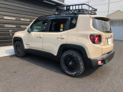 ジープ レネゲード 中古車