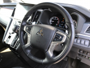 三菱 デリカD:5 中古車