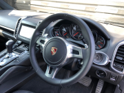 ポルシェ カイエン 中古車