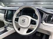 ボルボ XC60 中古車