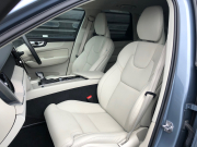 ボルボ XC60 中古車