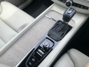 ボルボ XC60 中古車