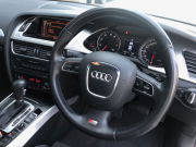 アウディ A4アバント 中古車