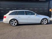 アウディ A4アバント 中古車