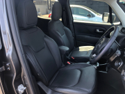 ジープ レネゲード 中古車