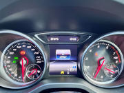 メルセデスベンツ GLA 中古車