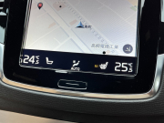 ボルボ XC90 中古車