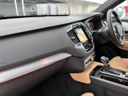 ボルボ XC90 中古車