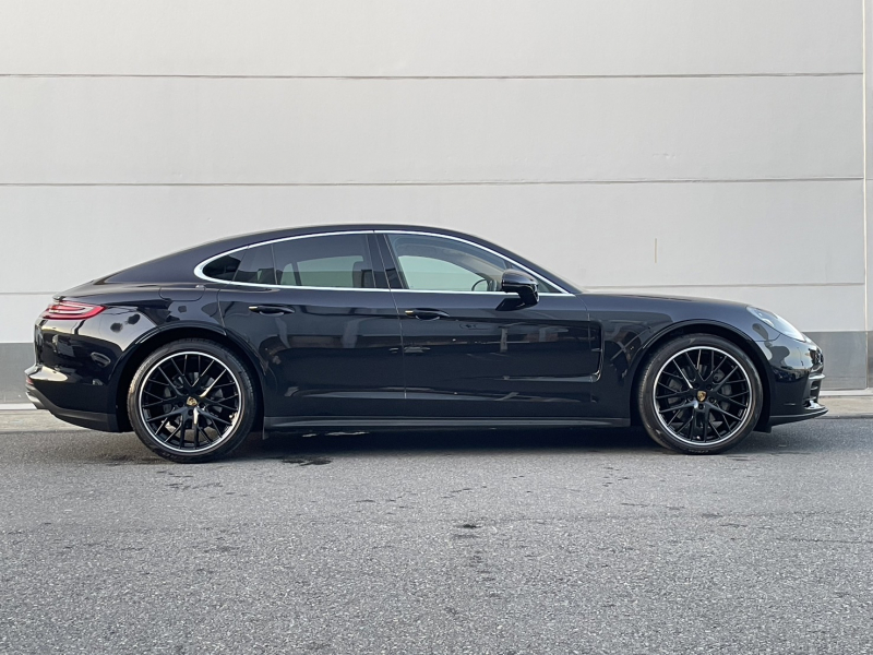 ポルシェ パナメーラ 中古車