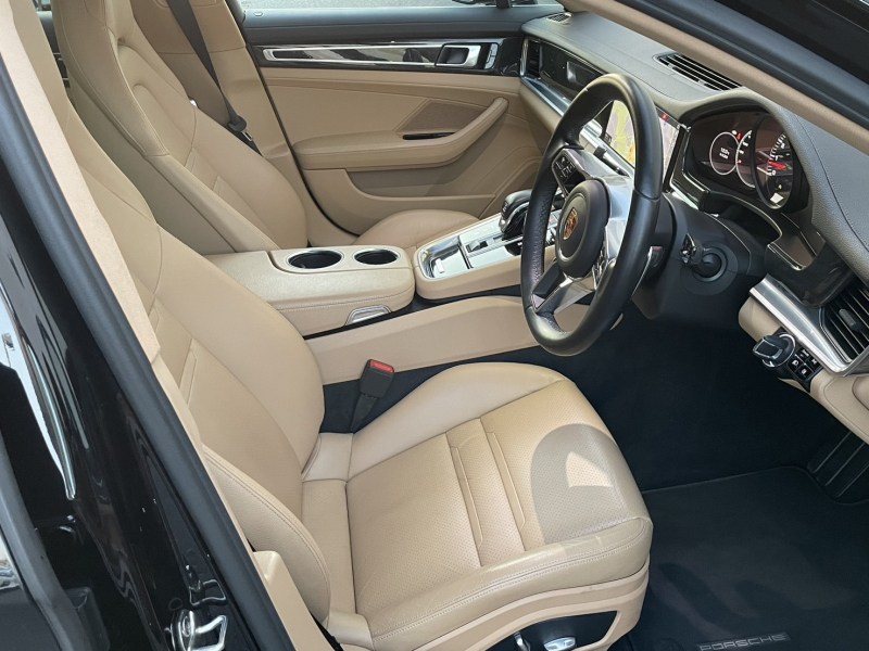 ポルシェ パナメーラ 中古車