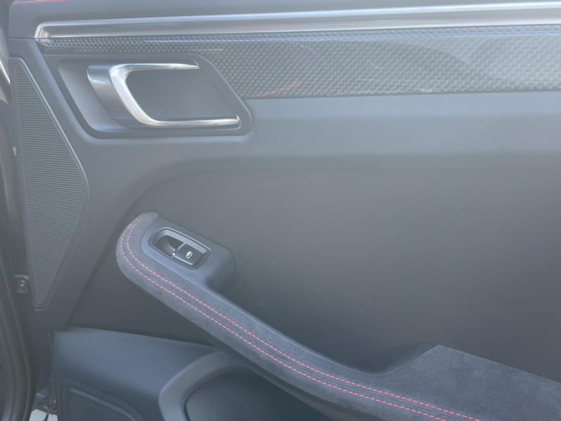 ポルシェ マカン 中古車