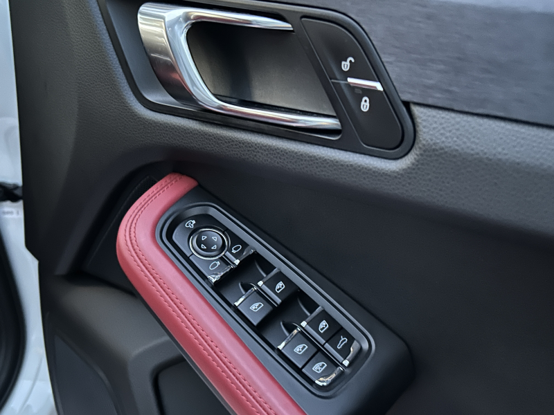 ポルシェ マカン 中古車