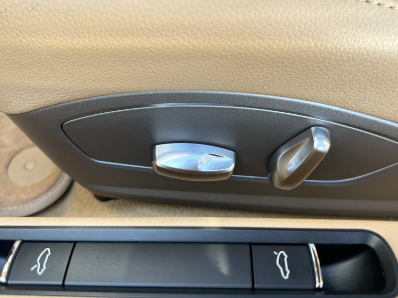 ポルシェ 911(Type991.2) 中古車