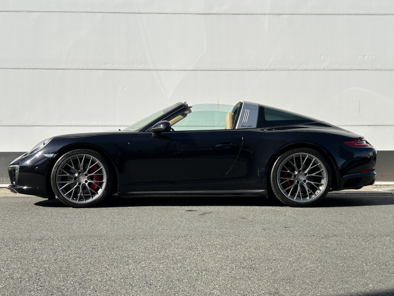 ポルシェ 911(Type991.2) 中古車