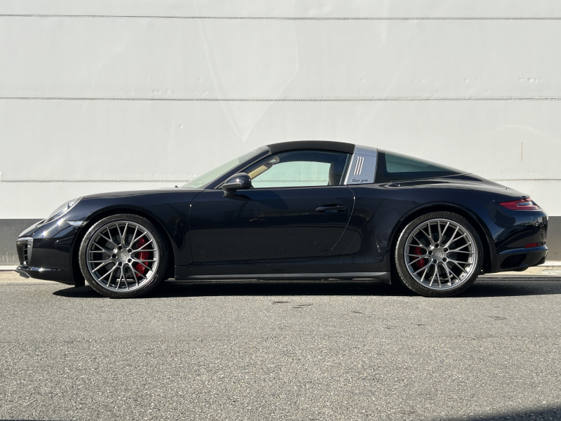 ポルシェ 911(Type991.2) 中古車