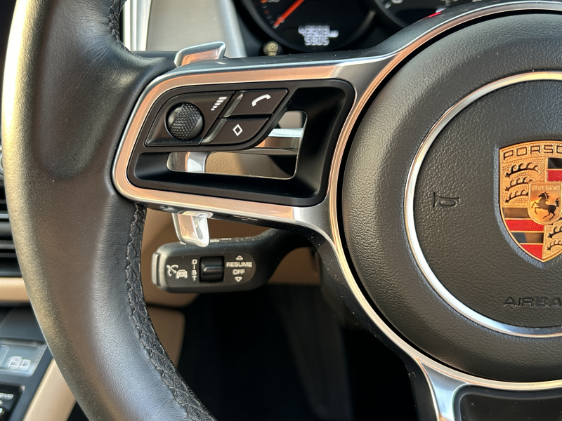 ポルシェ マカン 中古車