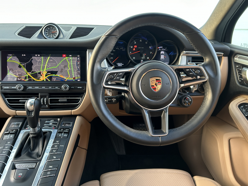 ポルシェ マカン 中古車