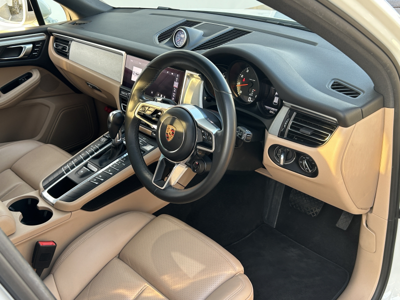 ポルシェ マカン 中古車