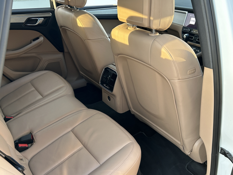 ポルシェ マカン 中古車