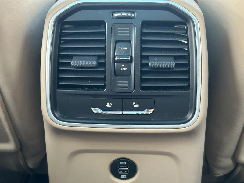 ポルシェ マカン 中古車