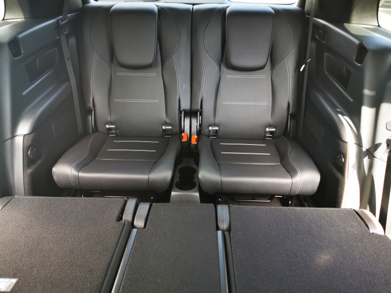 メルセデスベンツ GLB 中古車