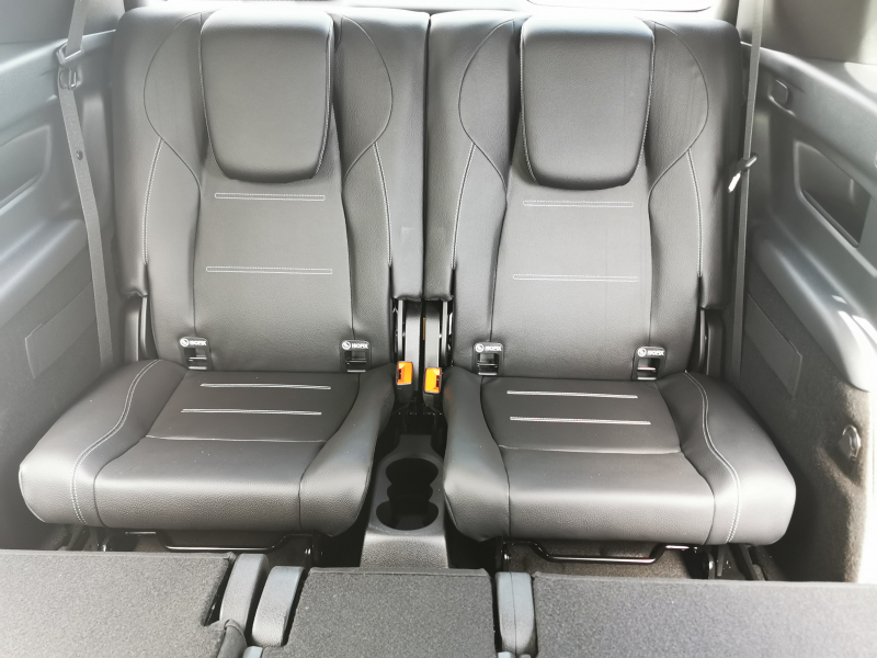 メルセデスベンツ GLB 中古車