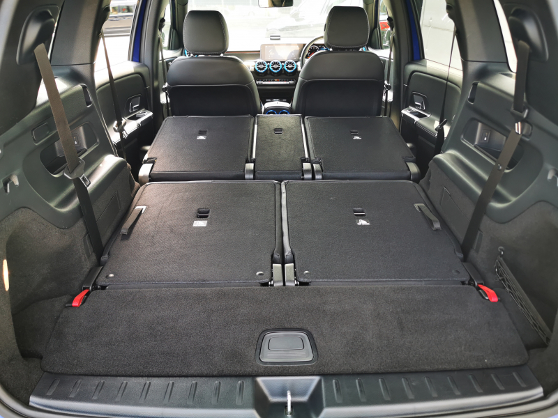 メルセデスベンツ GLB 中古車