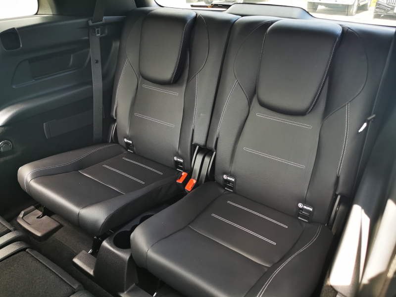 メルセデスベンツ GLB 中古車