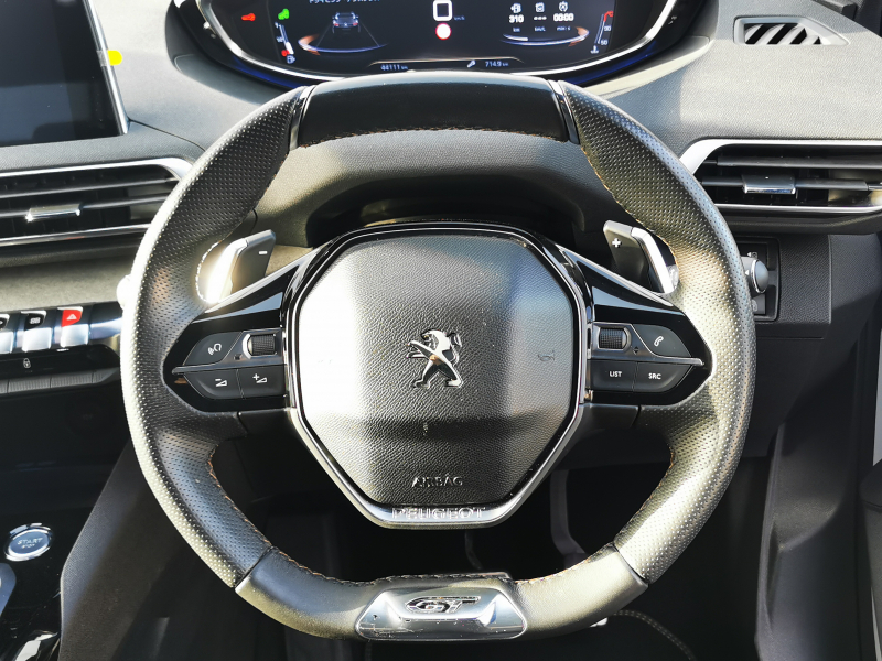 プジョー 3008 中古車