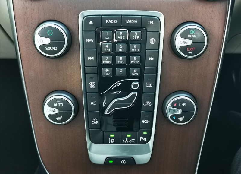 ボルボ V40 中古車