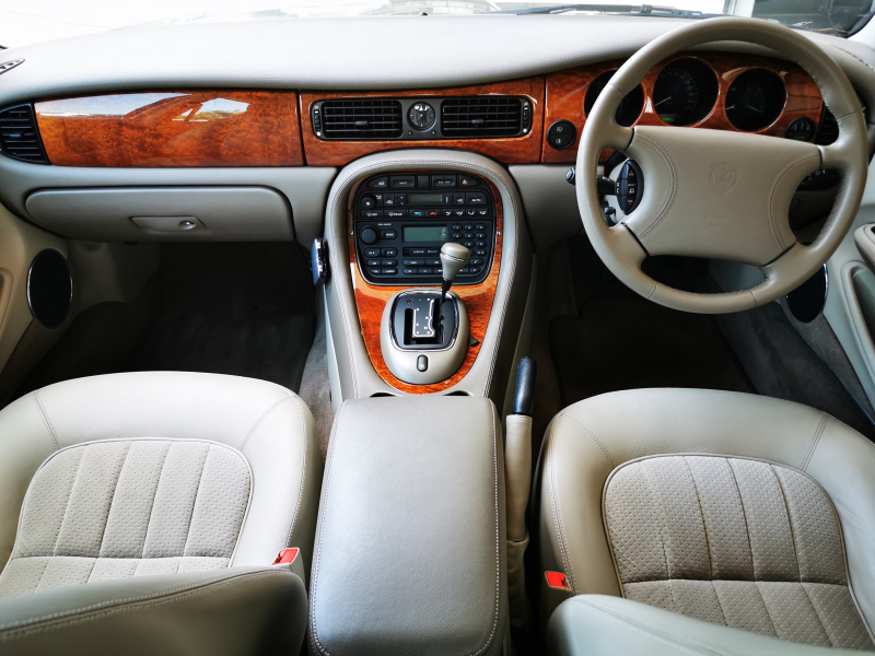 ジャガー XJ-8 中古車