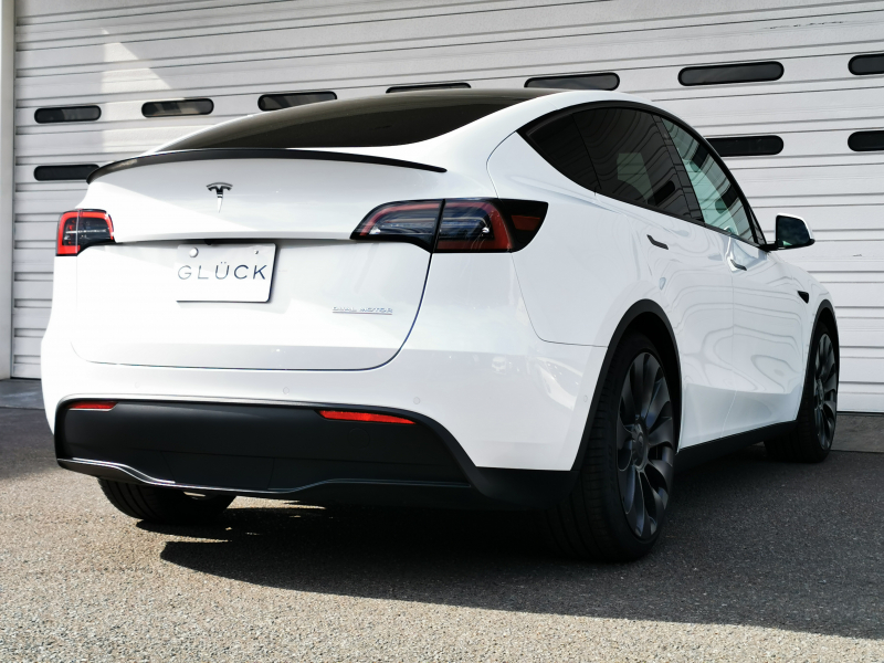 テスラ モデルY 中古車