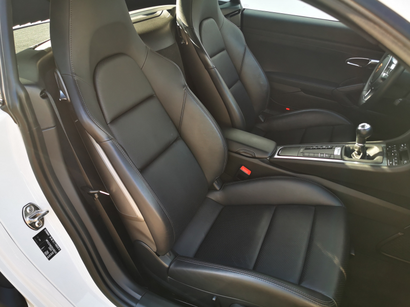 ポルシェ ケイマン(Type981) 中古車