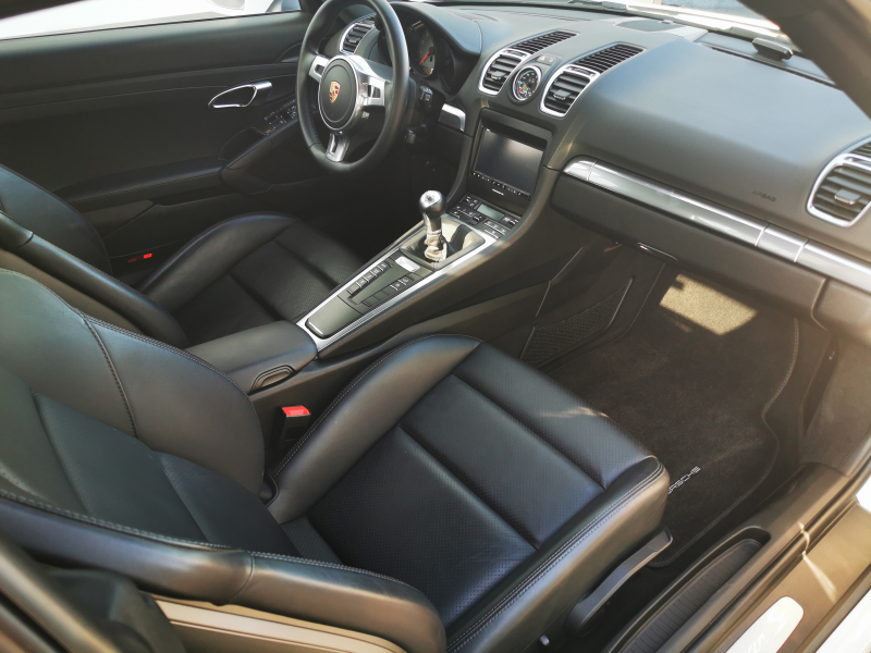 ポルシェ ケイマン(Type981) 中古車